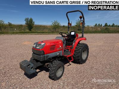Kubota STW34D 4WD Tracteur Utilitaire ユーティリティトラクター (Inoperable)