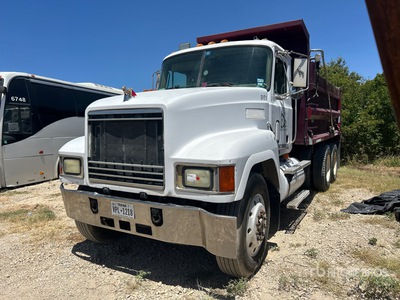 1997 Mack CH613 6x4 T/A Dump Truck