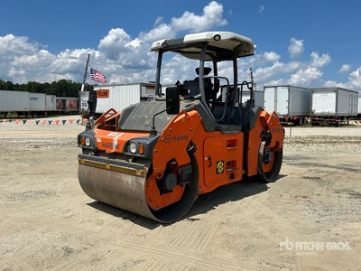 2021 Hamm HD+110i Tandemwalze