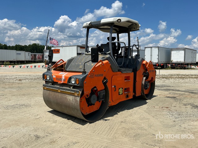 2020 Hamm HD+110i Double Drum Roller