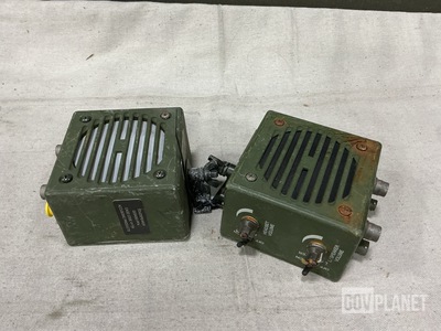 (2) Harris RF-5980-SA001 Speakers