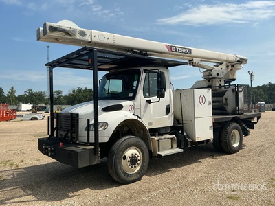 2019 Terex XT PRO 60-70 70 ft on 2019 Freightliner M2 106 4x2 高所作業車