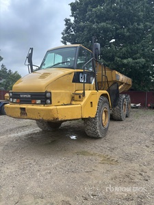 2008 Cat 725 Camion à benne articulé