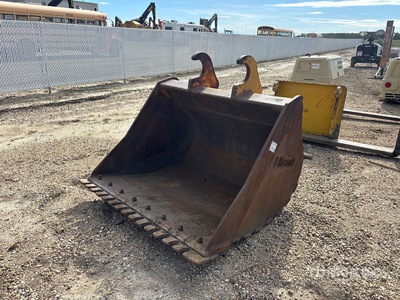 Brandt 66 in Q/C Cleanup دلو حفارة - Fits 250 Series