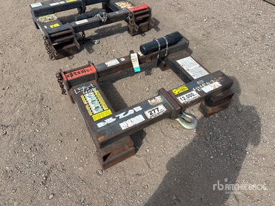 2013 Star Industries 1371B 42 in Forklift Crane Hook Divers - accessoires pour chariot élévateur