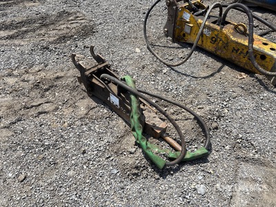 Q/C Excavator كسارة هيدروليكية