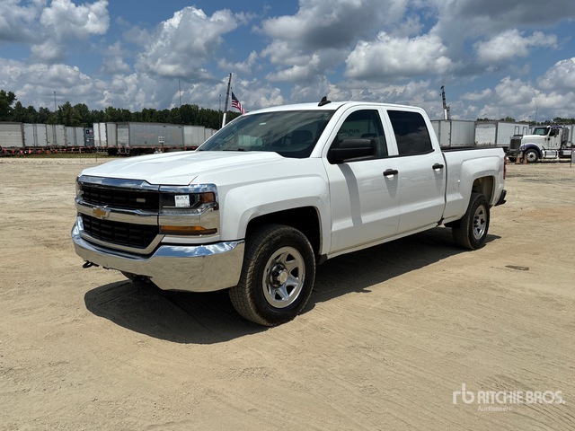 2017 Chevrolet Silverado 1500 4x4 Crew Cab Pickup
