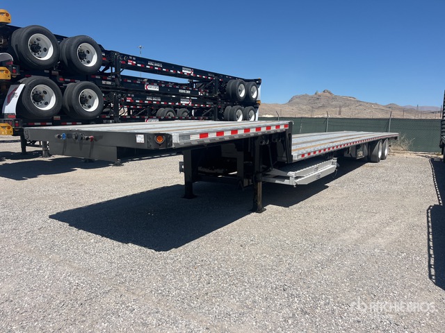 2015 Fontaine HCICD22RSA 53 ft T/A Step Deck Trailer