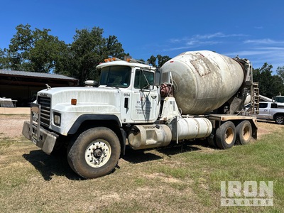 1998 Mack RD690S 6x4 Beton-Fahrmischer