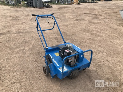BlueBird 742 Aerator