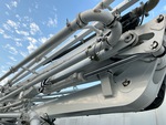 Hydraulics with Lift Cylinders