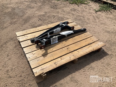 (2) Ford 7C34-3006-AC Front Axle Assemblies