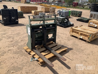 JLG 6615204 Side Shift Carriage Attachment