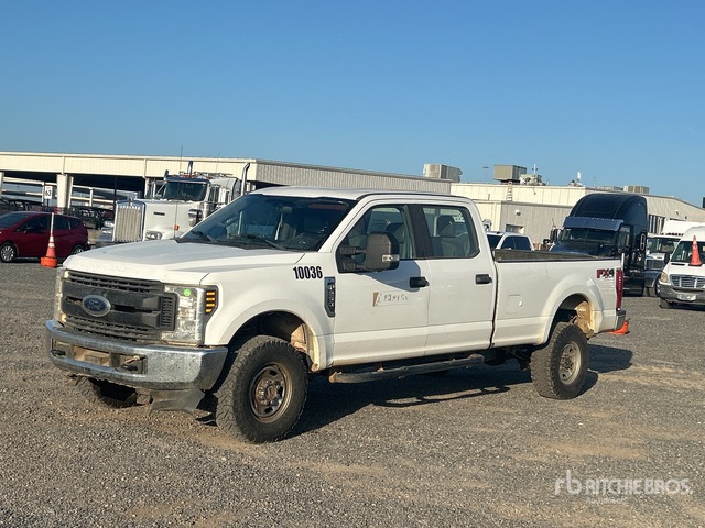2019 Ford F-250 XL 4x4 Crew Cab Pickup
