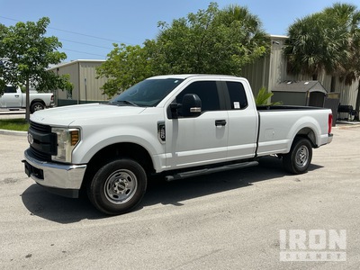 2019 Ford F-250 XL 4x2 Extended Cab Pick-up