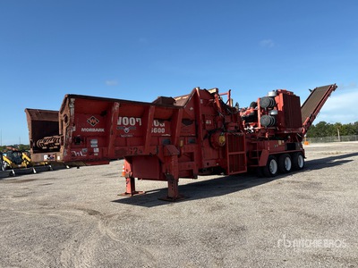 2013 Morbark 6600 Wood Hog Tri/A Horizontal Grinder