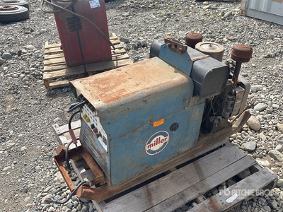 1975 Miller AEAD-200LE 225 A Skid-Mounted Engine Driven Welder (Inoperable)