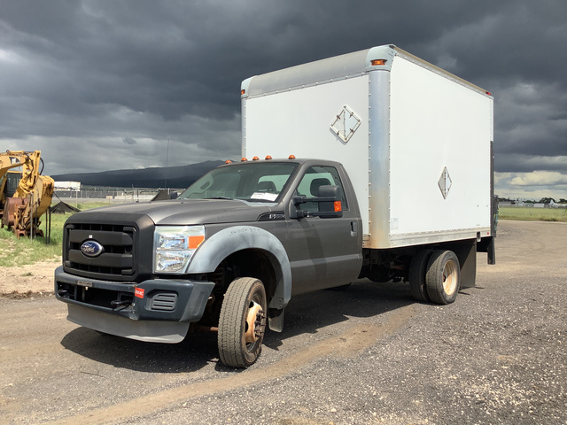 2011 Ford F-550 XL Super Duty Van Truck
