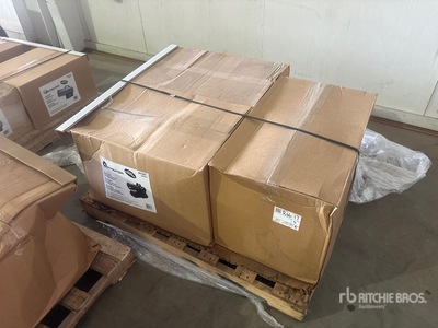 Quantity of (3) Mr. Heater 80,000 BTU Portable forced air Kerosene Space Heater