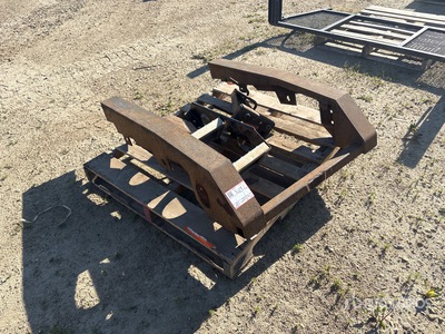 Lowboy Ramps, Chain holder, Step