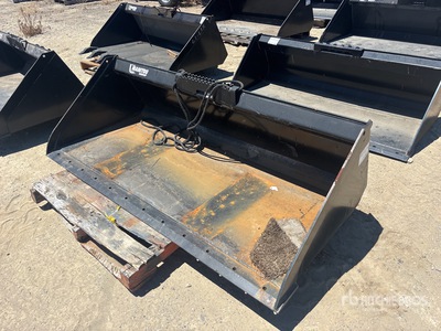 Manitou 501385 72 in General Purpose دلو للسكيد ستير (Unused)