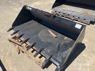 Manitou 501363 72 in General Purpose دلو للسكيد ستير (Unused)