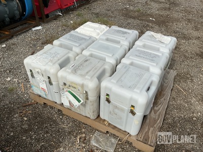 (9) Storage Cases