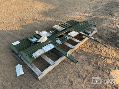 (2) 11611612 Vehicle Body Side Racks