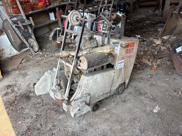 Diamond Products CC2500 Walk-Behind Saw Diamond Products CC2500 Walk-Behind Saw