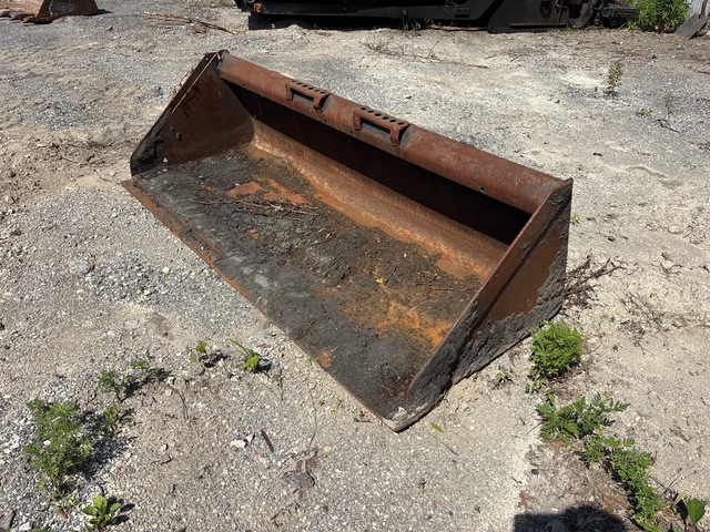 72 in General Purpose Skid Steer Bucket 72 in General Purpose Skid Steer Bucket