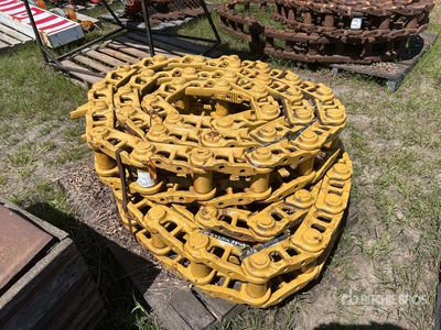 Quantity of (2) Berco Track Chain - Fits Cat D7E, F, G