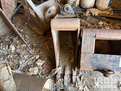 12 in Digging Cazo para excavadora - Fits John Deere 410