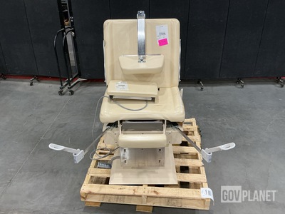 UMF Examination Table
