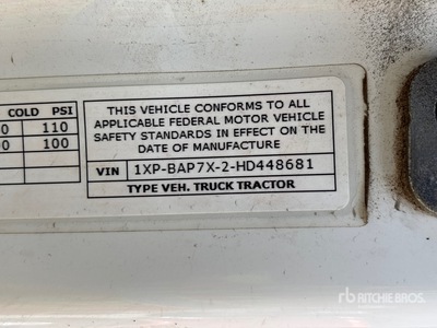 2017 Peterbilt 359 4x2 S/A Dagcabine Trekker (Inoperable)