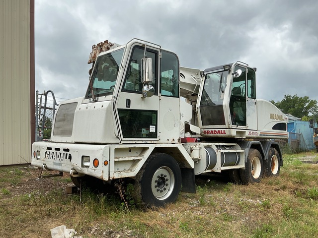2003 Gradall XL4100 Series II 6x4 Highway Wheeled Excavator (Inoperable)