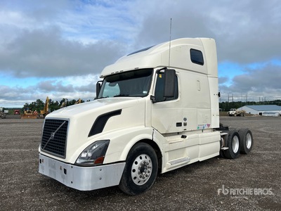 2011 Volvo VNL 6x4 Sleeper Prime Mover