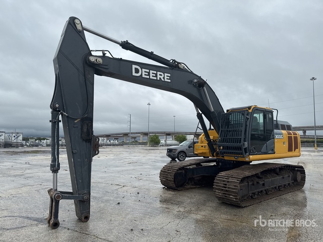 2019 John Deere 300G LC Tracked Excavator
