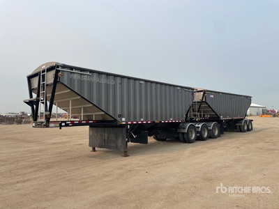 2019 Doepker Super B-Train 穀物用トレーラー