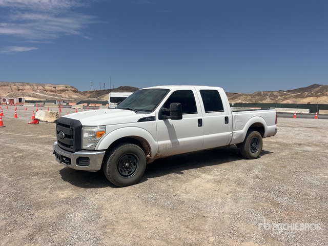 2016 Ford F-250 XL 4x2 Crew Cab Pickup