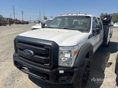2012 Ford F-550 XL 4x2 Crew Cab Servicewagen