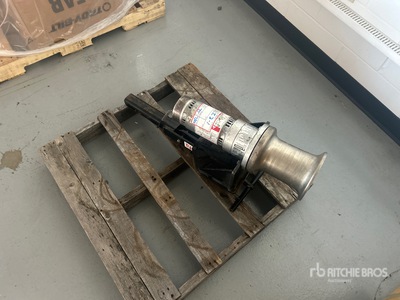 A.B. Chance C3081170 Electric Hitch Mounted 1000 lb Capstan Hoist