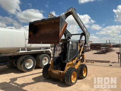2013 John Deere 318D Mini pala