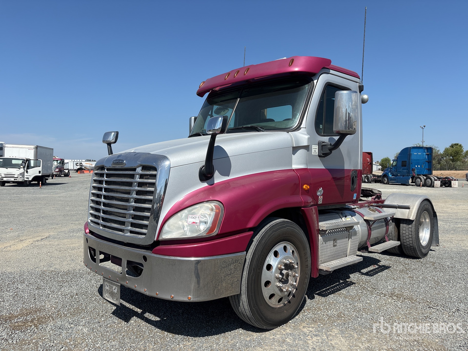 2016 Freightliner Cascadia 125 4x2 S/A Day Cab Truck Tractor