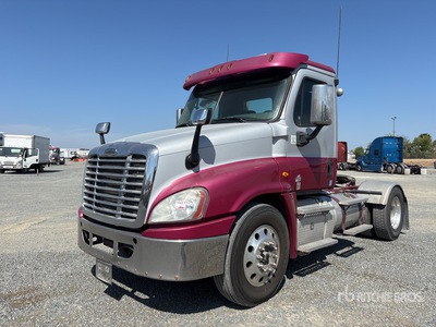 2016 Freightliner Cascadia 125 4x2 Tracteur Routier