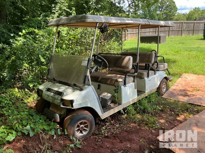 2006 Club Car Villager Electric Golf Cart