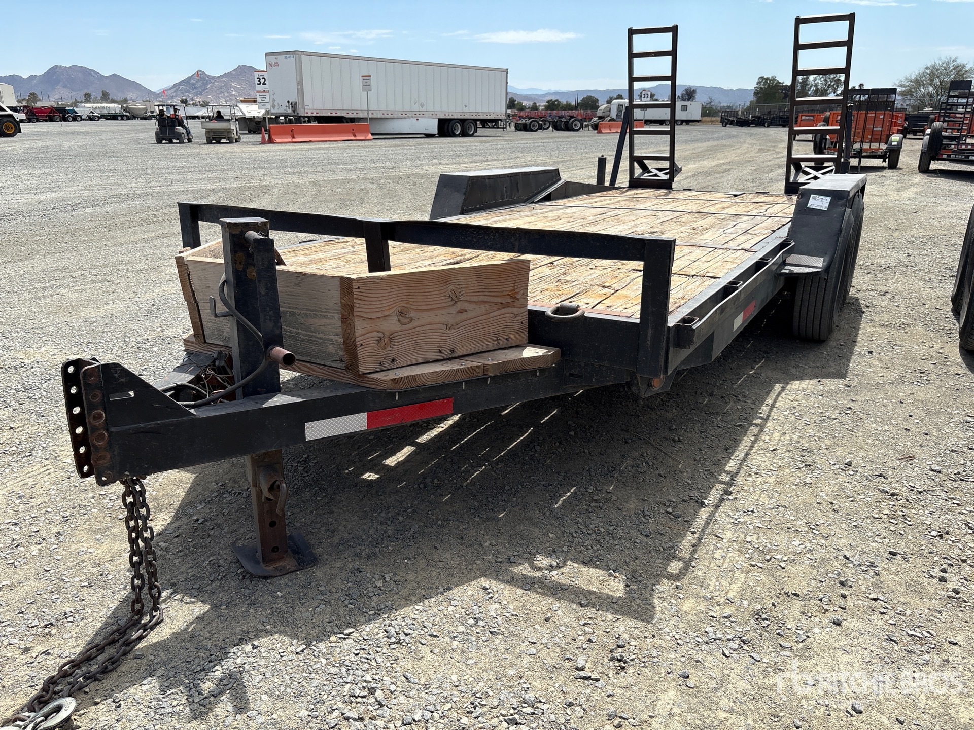 Spcns 18 ft T/A Equipment Trailer