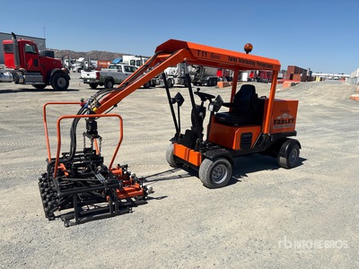 2013 Optimas T11 Ride-On Hydraulic Paver Laying Machine Divers - équipement d'asphalte