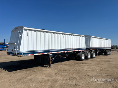 1997 Lode King Super B-Train Grain Trailer