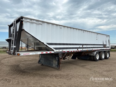 2001 Doepker 40 ft Tri/A Hopper Grain Trailer