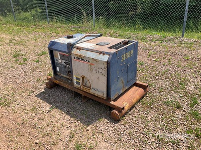 9.9 kW Skid-Mounted مولد